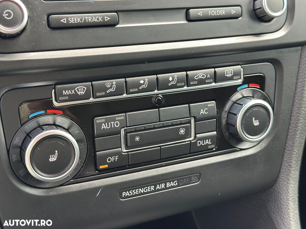 Volkswagen Golf 1.4 TSI Exclusive - 11