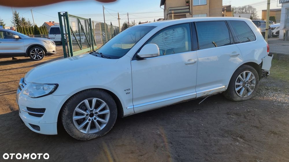Volkswagen Touareg 5.0 V10 TDI DPF Automatik Exclusive Edition - 9