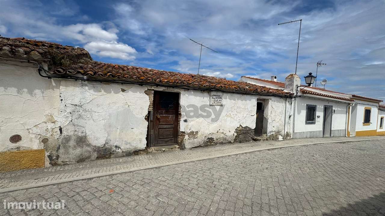 Moradia Térrea com 6 divisões e Quintal para remodelar - Grande imagem: 5/27