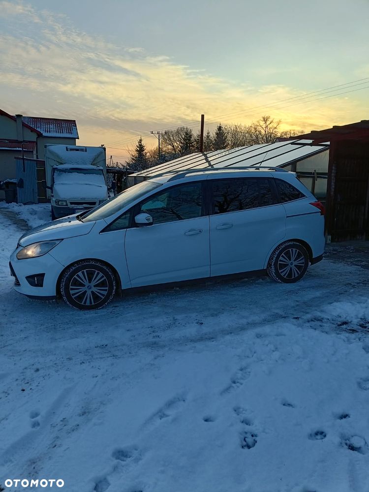 Ford Grand C-MAX 2.0 TDCi Titanium - 19