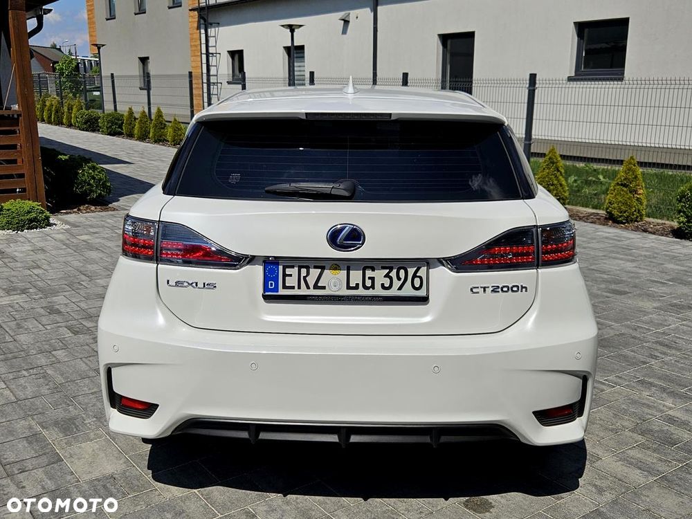 Lexus CT 200h F Sport EU6 - 10
