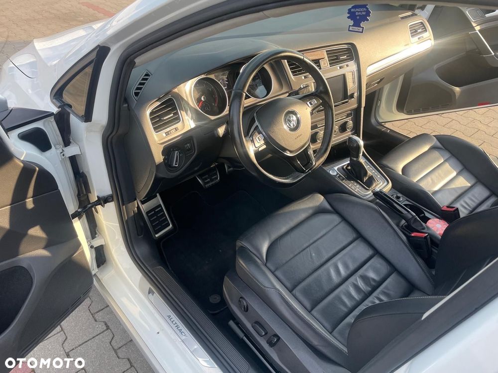 Volkswagen Golf Alltrack - 23