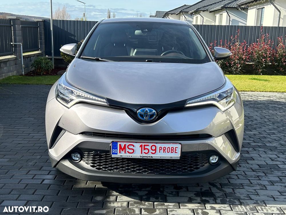 Toyota C-HR Hybrid Style - 10