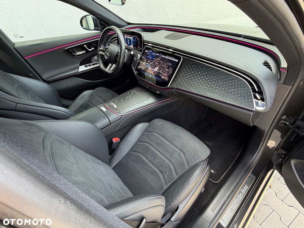 Mercedes-Benz Klasa E 300de 4Matic 9G-TRONIC AMG Line NIGHT Edition - 21