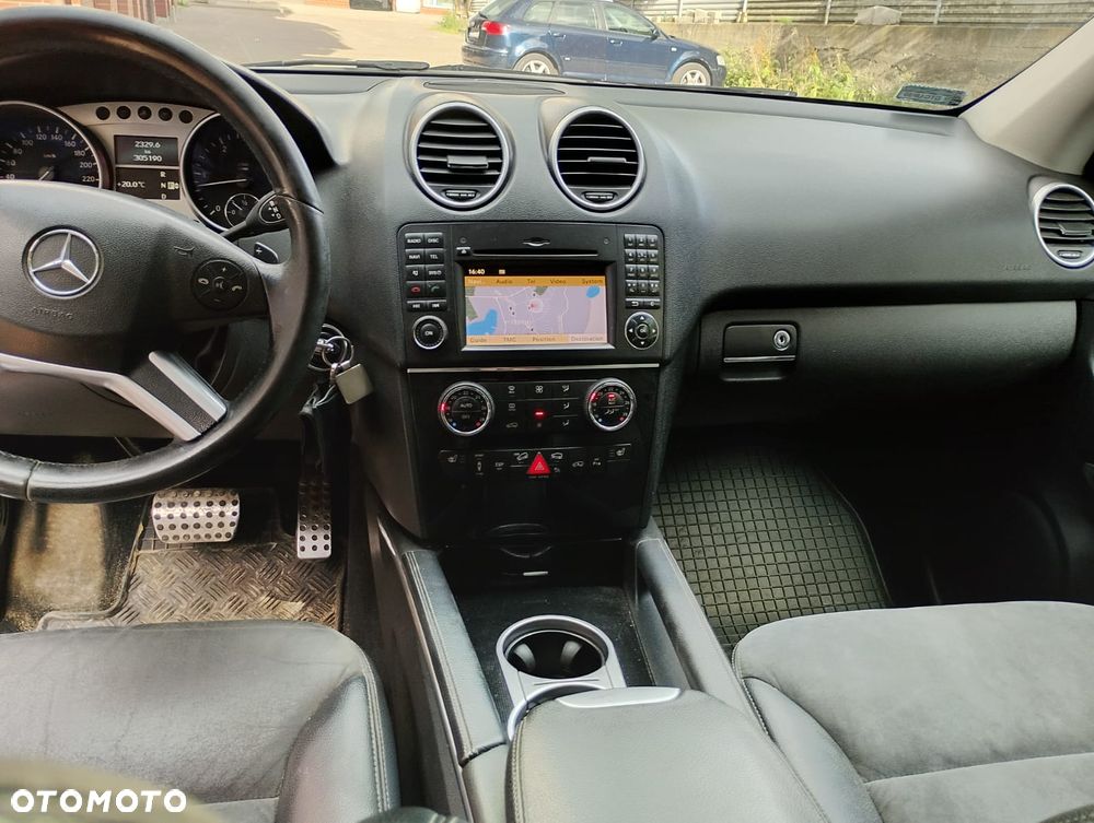 Mercedes-Benz ML 320 CDI 4-Matic - 12