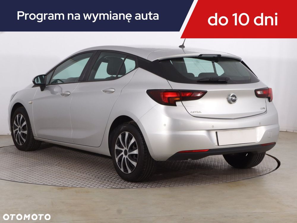 Opel Astra - 6