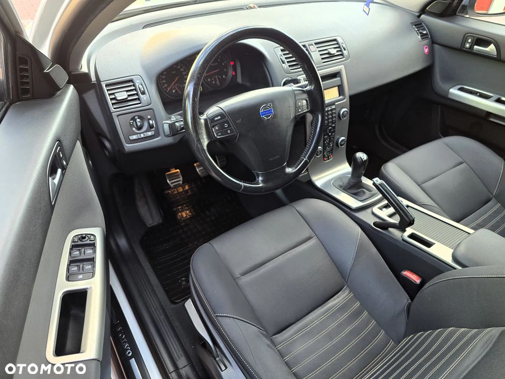 Volvo S40 1.8 Momentum - 8