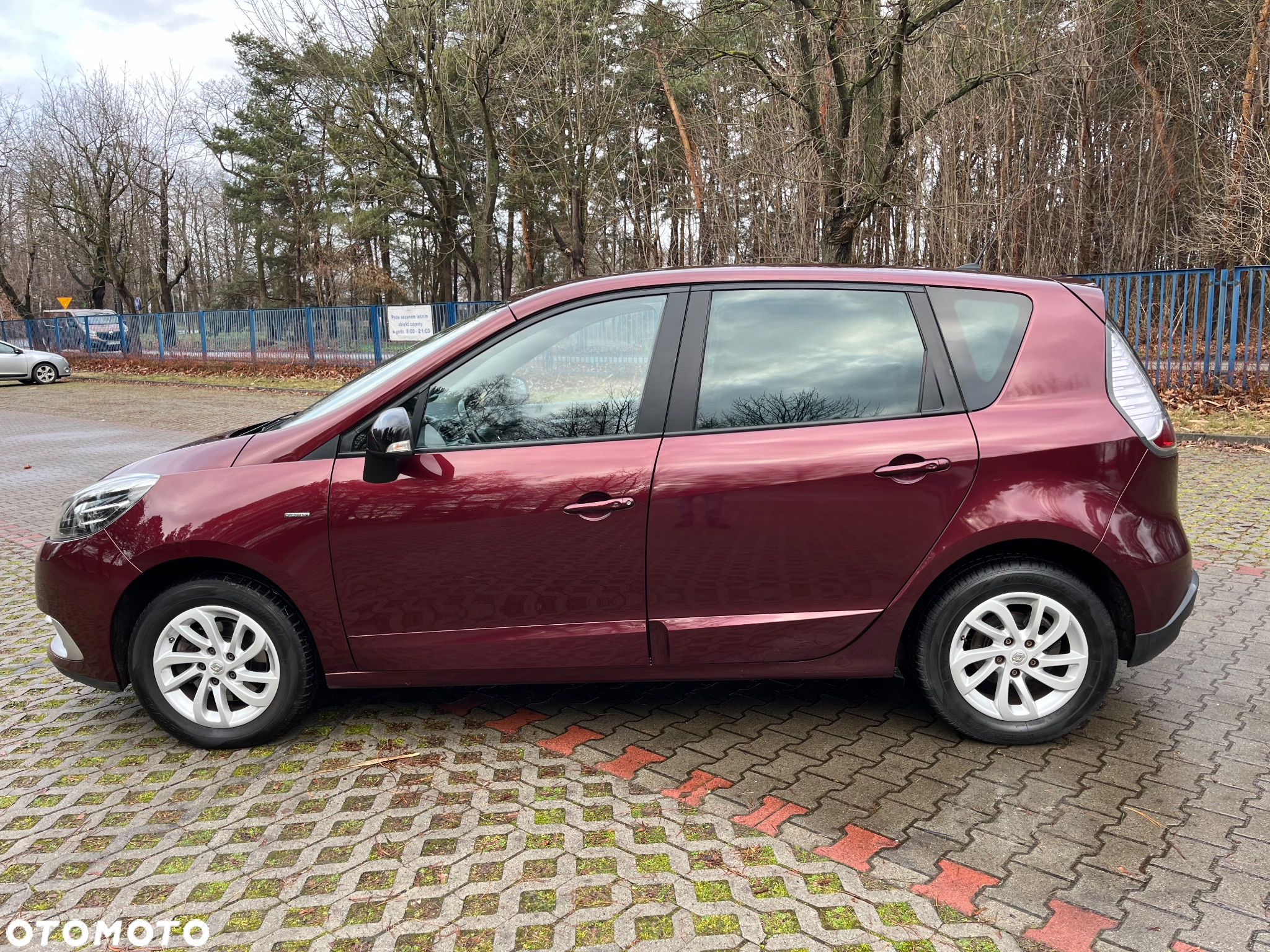 Renault Scenic ENERGY TCe 130 BOSE EDITION - 3