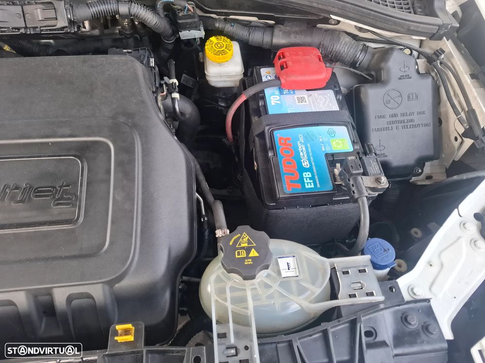 Fiat Tipo Station Wagon 1.3 M-Jet Lounge Tech J17 - 11