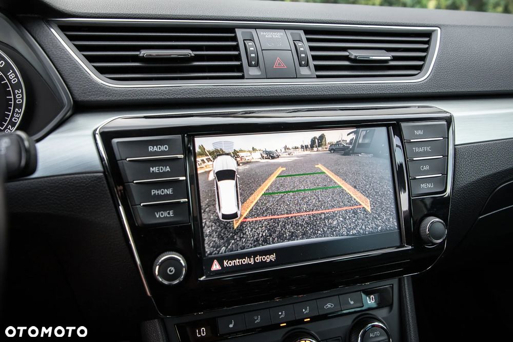Skoda Superb 2.0 TDI 4x4 DSG Style - 28