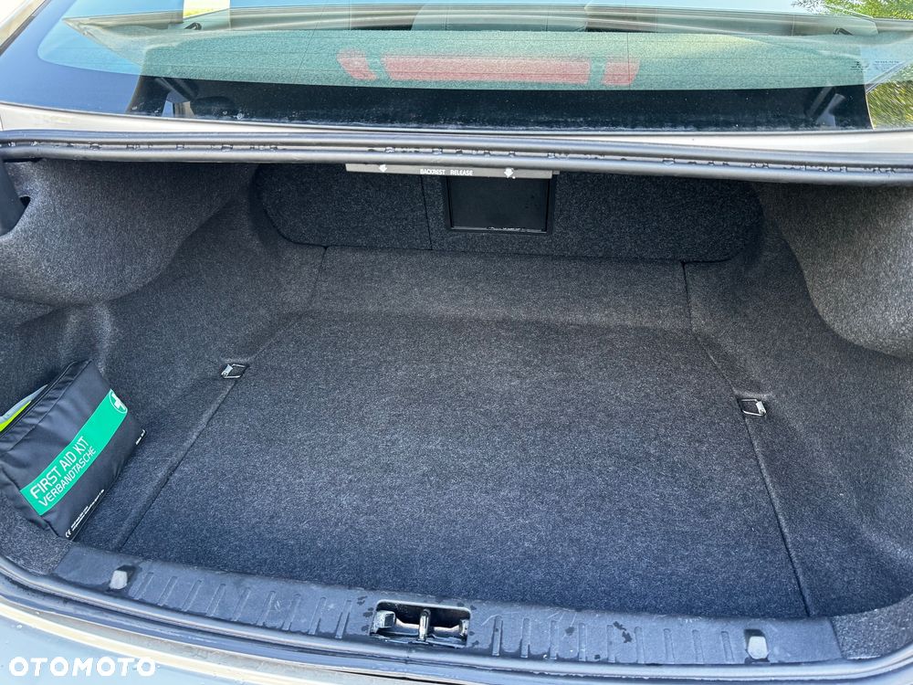 Volvo S60 D3 Geartronic Kinetic - 10