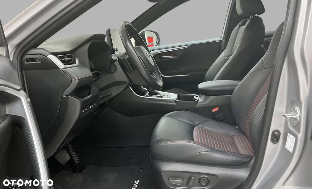 Toyota RAV4 Style - 13