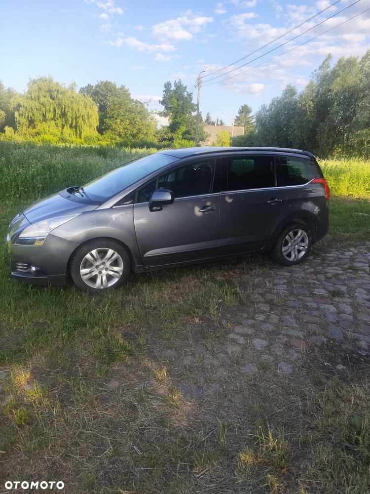Peugeot 5008 2.0 HDi Premium - 1