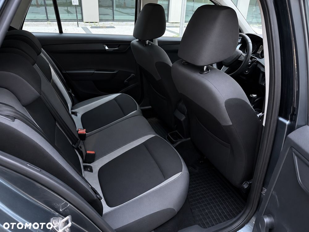 Skoda Fabia 1.0 Ambition - 12