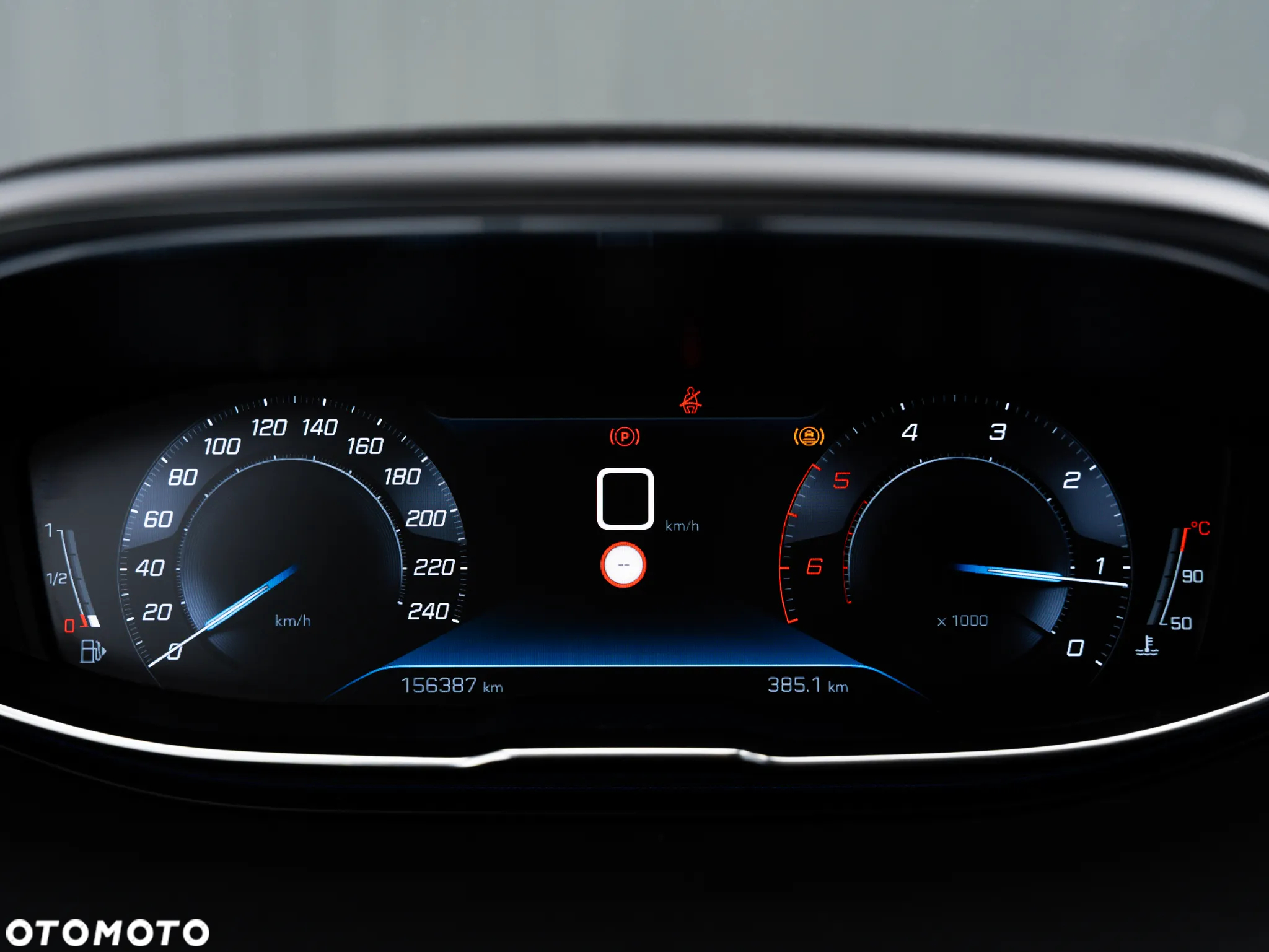 Peugeot 5008 BlueHDI 130 Allure Pack - 28