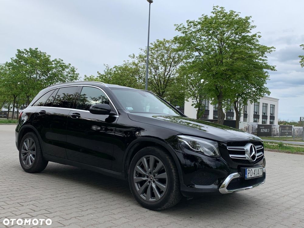 Mercedes-Benz GLC - 12