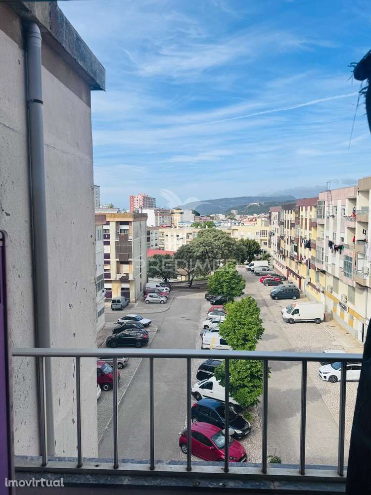 Apartamento T3 com Excelente Exposição Solar em Setúbal - Grande imagem: 5/31