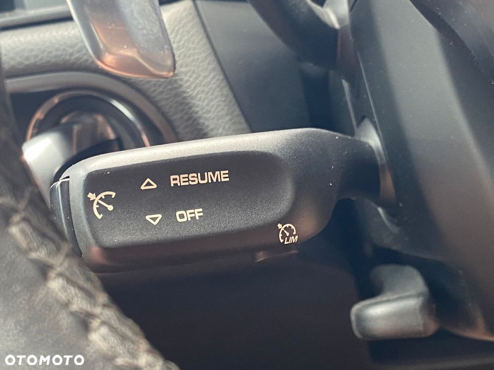 Porsche Macan Standard - 21