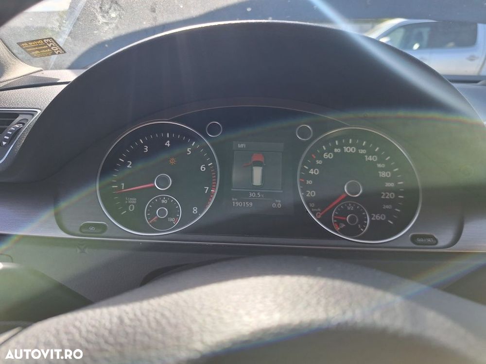 Ceasuri bord VW Passat B7 CC colorate benzinal - 4
