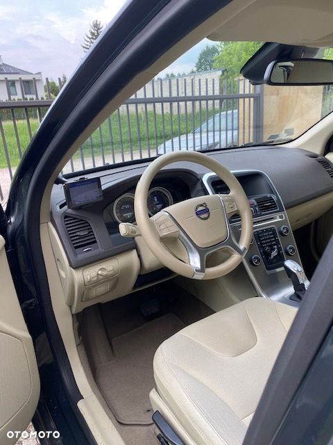 Volvo XC 60 - 4