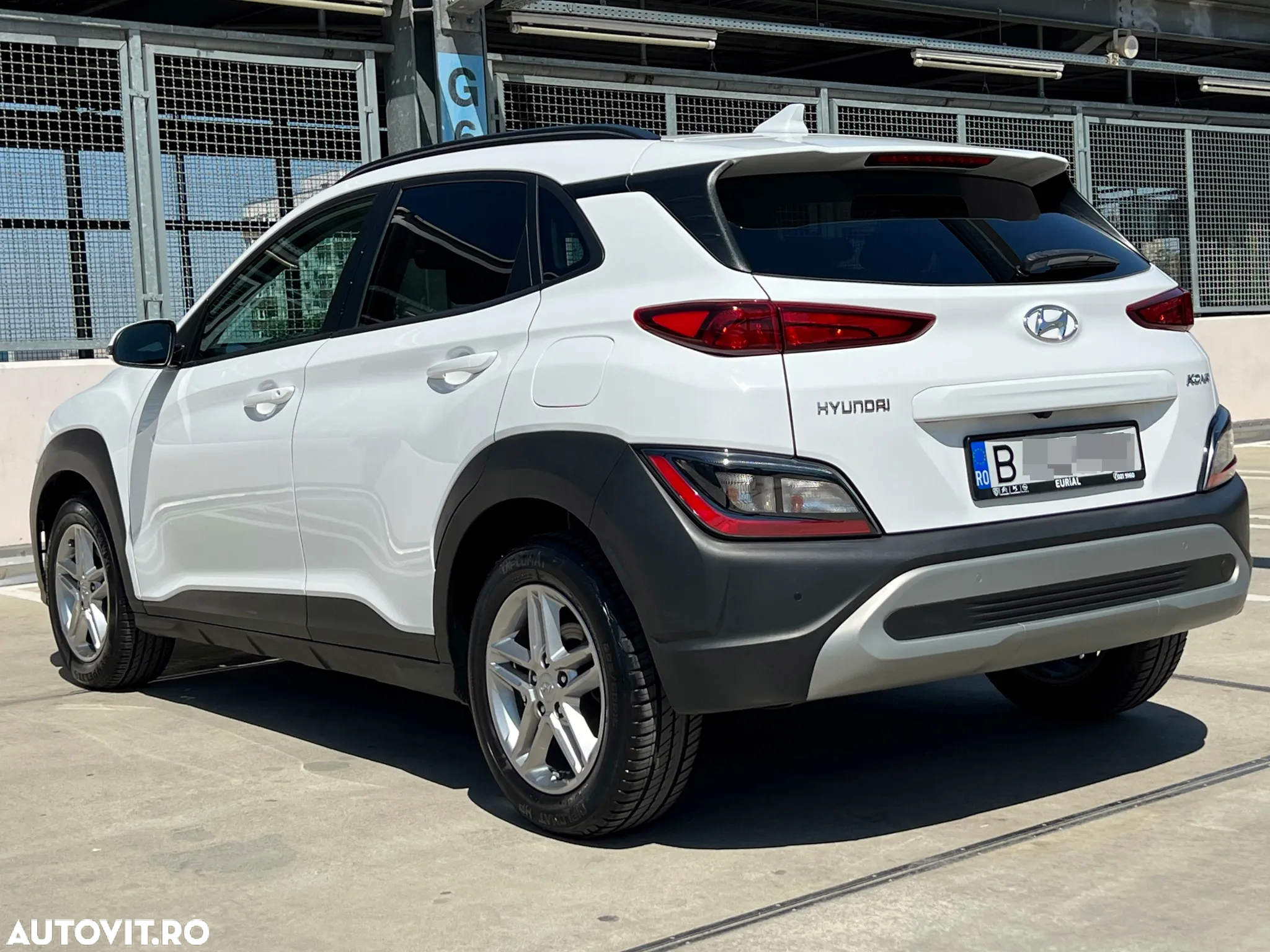 Hyundai KONA 1.0 T-GDI 120 CP 6MT 2WD Highway - 4