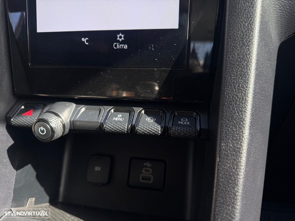 VW Amarok 2.0 TDi 4x4 - 17