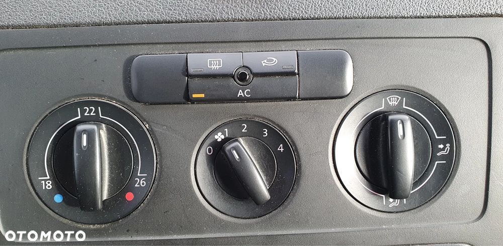 Volkswagen Caddy - 16