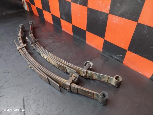 Conjunto Molas Suspensão Tras/Traseira Toyota Hilux Ii Pick-Up (Rn6_, - 2