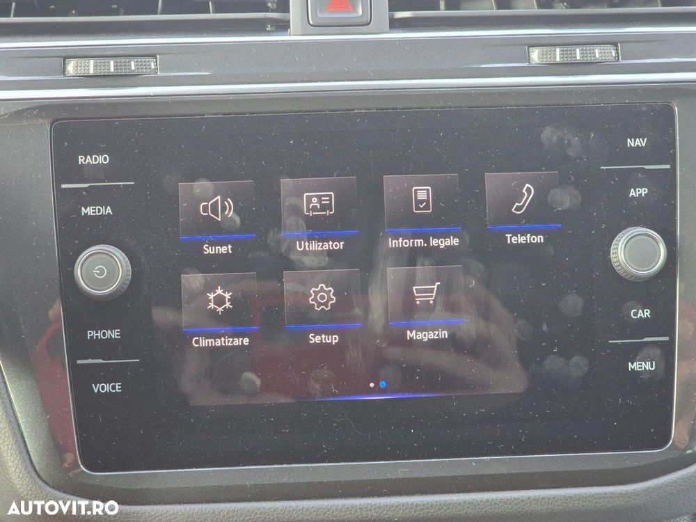 Volkswagen Tiguan - 20