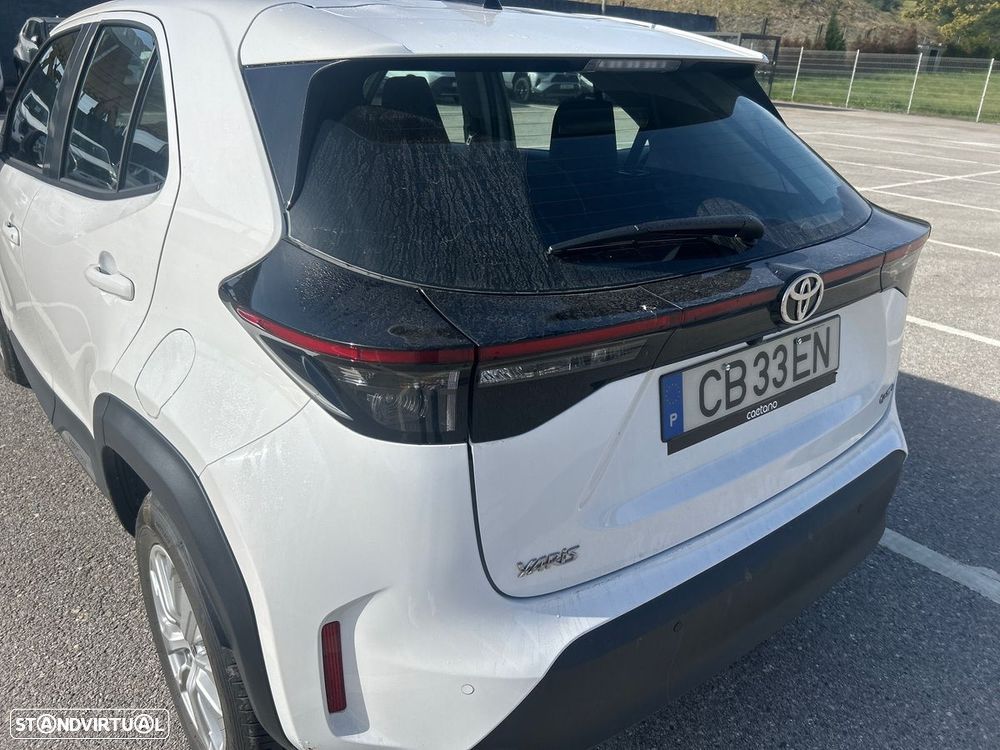 Toyota Yaris Cross 1.5 HDF Comfort Plus - 11