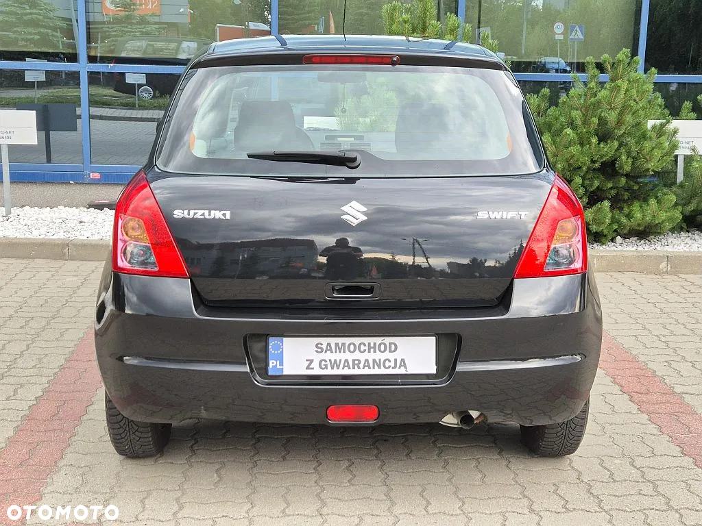 Suzuki Swift 1.3 Club - 15
