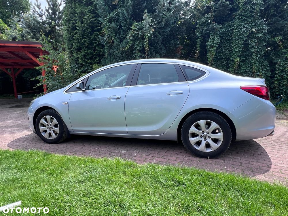 Opel Astra - 5