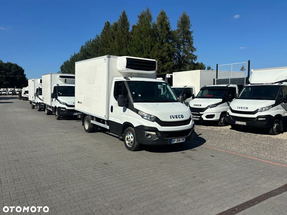 Iveco 35C13,,35C14,,35C15,,35C16 IVECO DAILY CHLODNIA KONTENER PODWOZIE DO ZABUDOWY KIPER WYWROT KILKANASCIE SZTUK DUZY WYBOR 35C13,,35C14,35C15,35C16 - 1