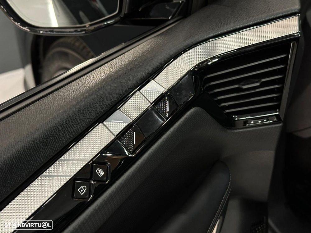 DS DS4 E-Tense Trocadero Cross EAT8 - 16
