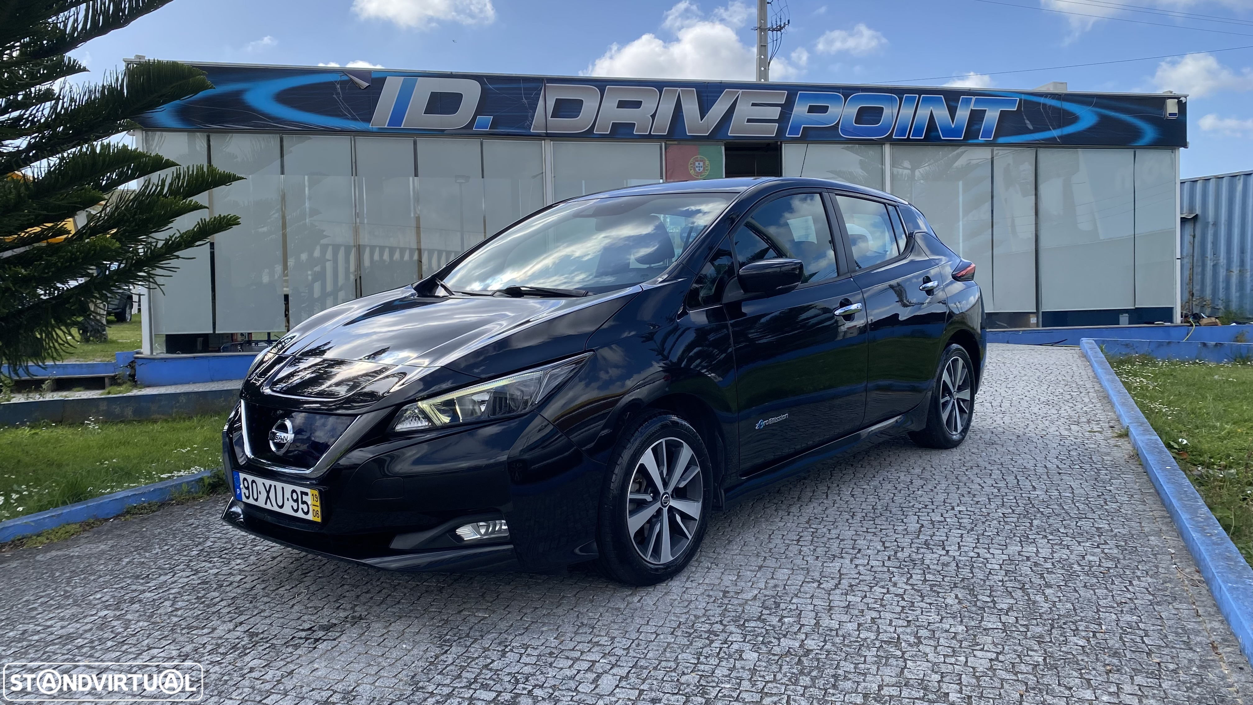 Nissan Leaf N-Connecta - 2