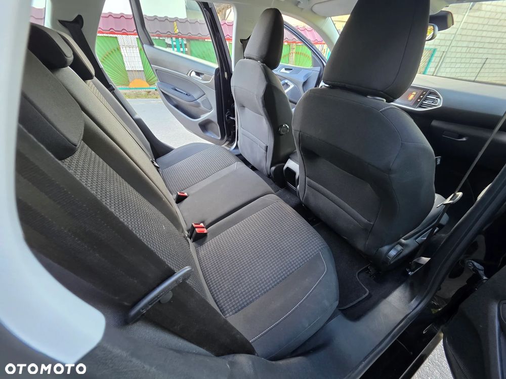 Peugeot 308 BlueHDi 100 Stop & Start Access - 11