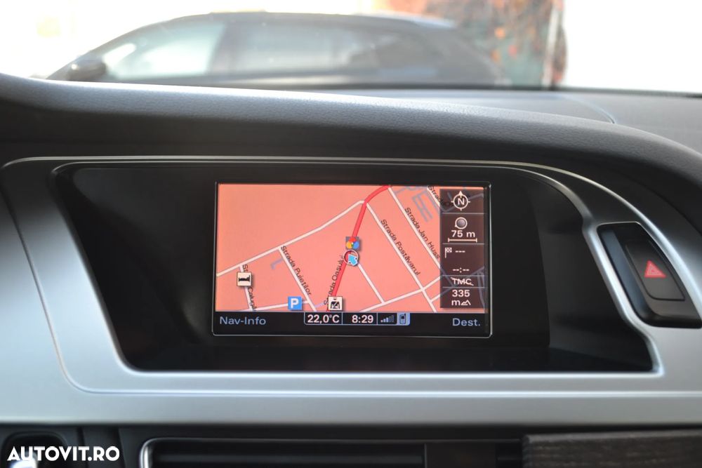 Audi A4 Avant 2.0 TDI DPF Attraction - 23