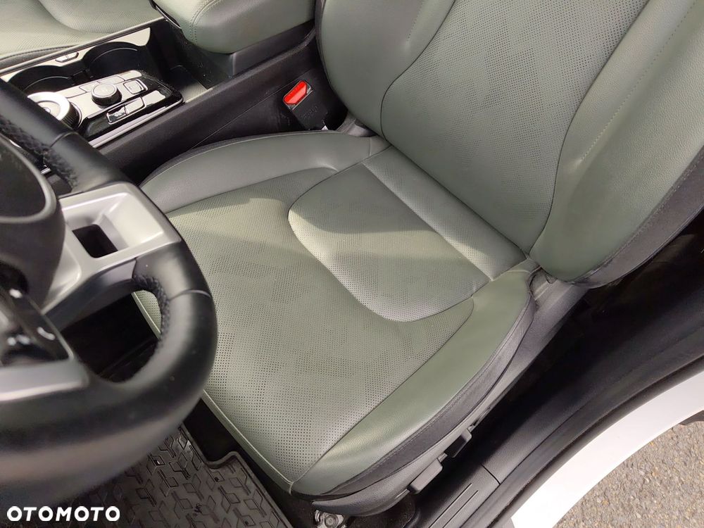 Kia Sportage 1.6 T-GDI MHEV Anniversary 2WD DCT - 12