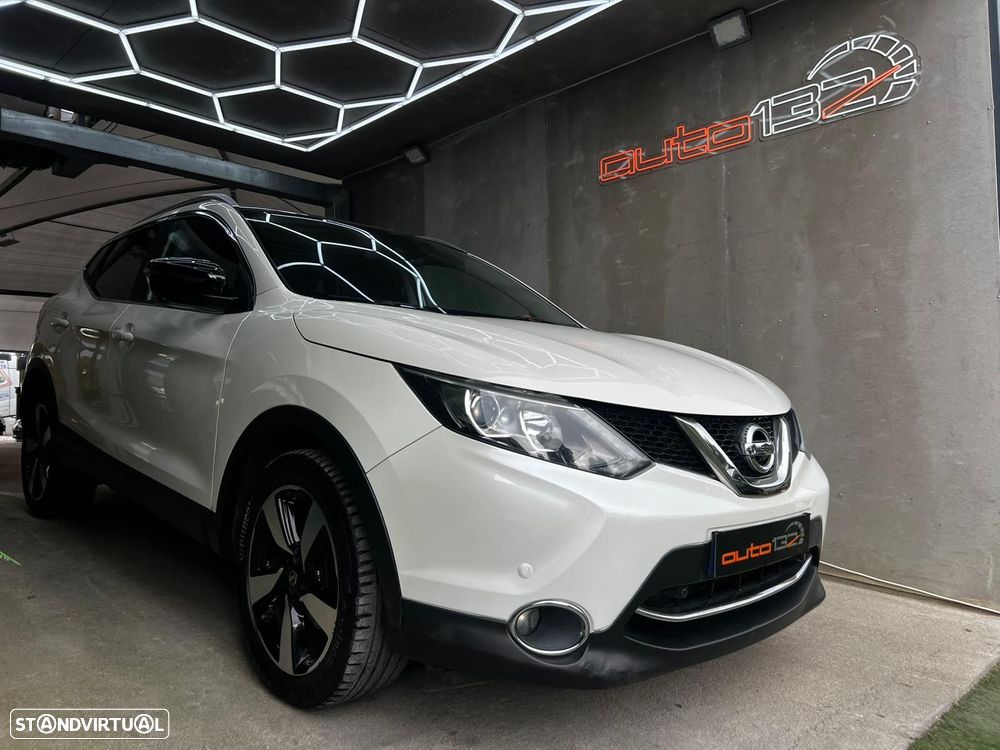 Nissan Qashqai 1.2 DIG-T Tekna Premium Pele S P.Preta - 1