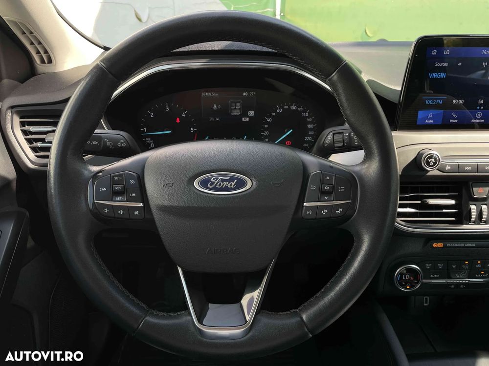 Ford Focus - 9