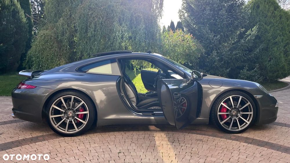 Porsche 911 Carrera S PDK - 19