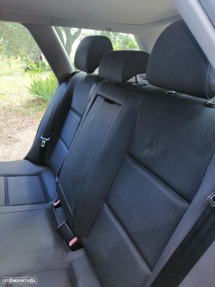 Audi A4 Avant 1.9 TDI - 1