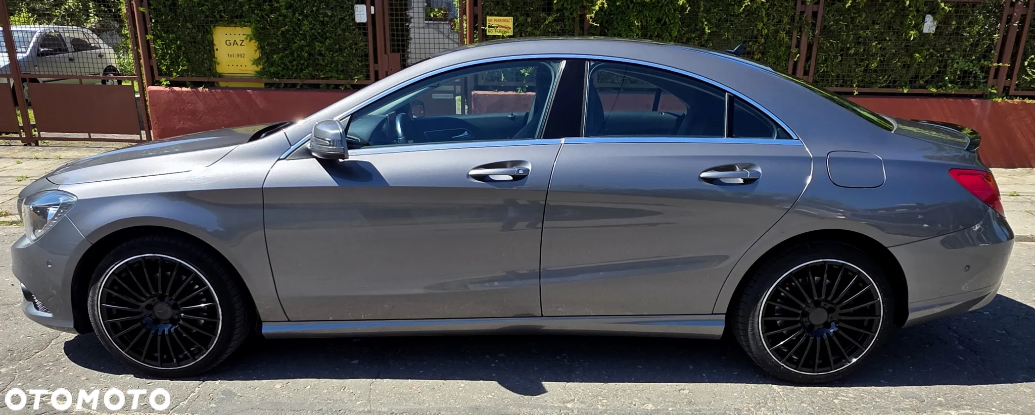 Mercedes-Benz CLA 180 7G-DCT - 29