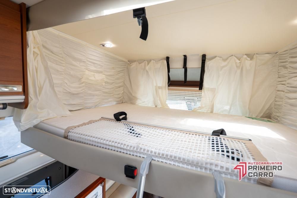 Rapido Serie 6F 696F cama central e basculante - 33