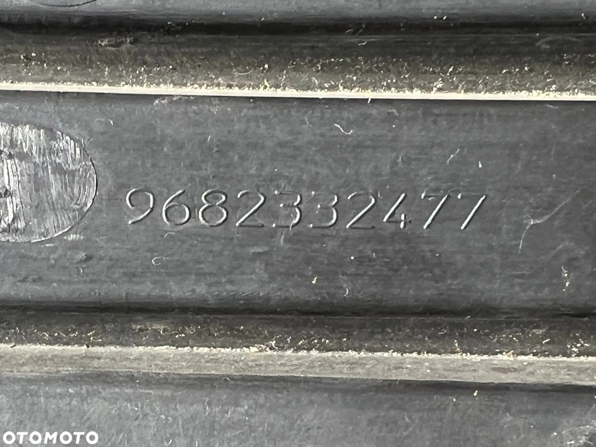 KRATKA RAMKA HALOGENU PRZÓD PRZEDNIA LEWA CHROM CITROEN C3 PICASSO 9682332477 - 5