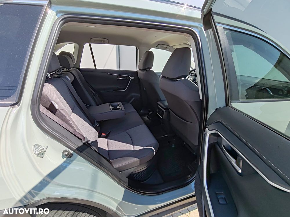 Toyota RAV4 2.5 VVT-iE 4x4 Dynamic - 8
