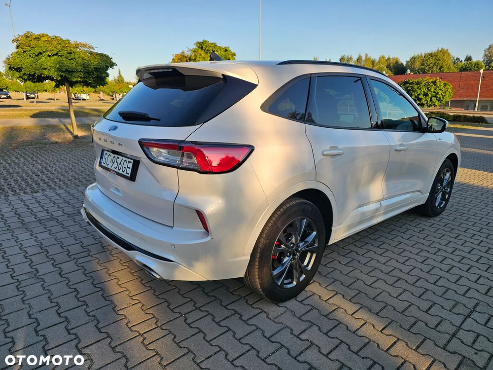 Ford Kuga - 8