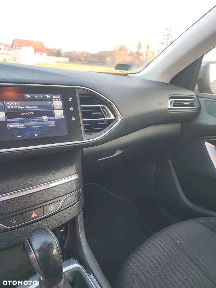 Peugeot 308 1.6 HDi Active - 11