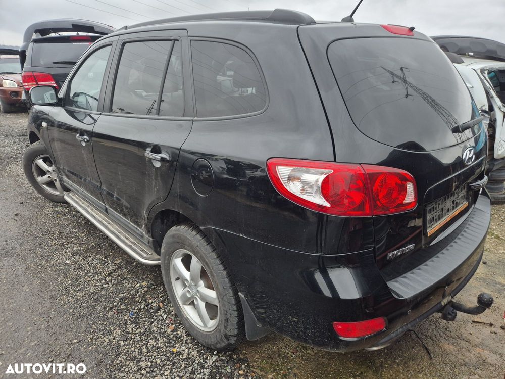 Dezmembram Hyundai Santa Fe 2007 2.2crdi D4EB Automat 4x4 - 3