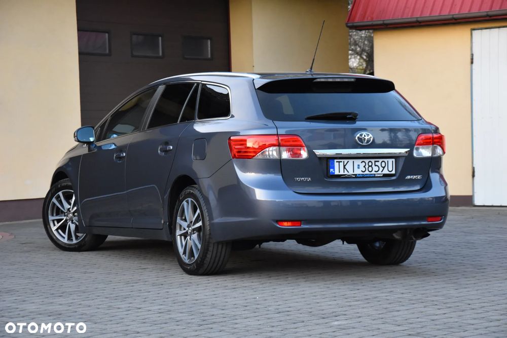 Toyota Avensis 1.8 Edition - 8